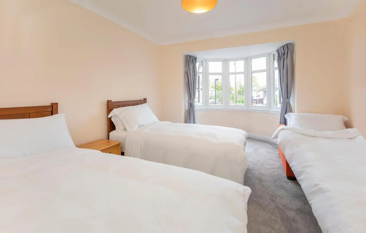 Five Bedroom Holiday House York Centre - Peace House - 56 Sycamore Terrace 0*,