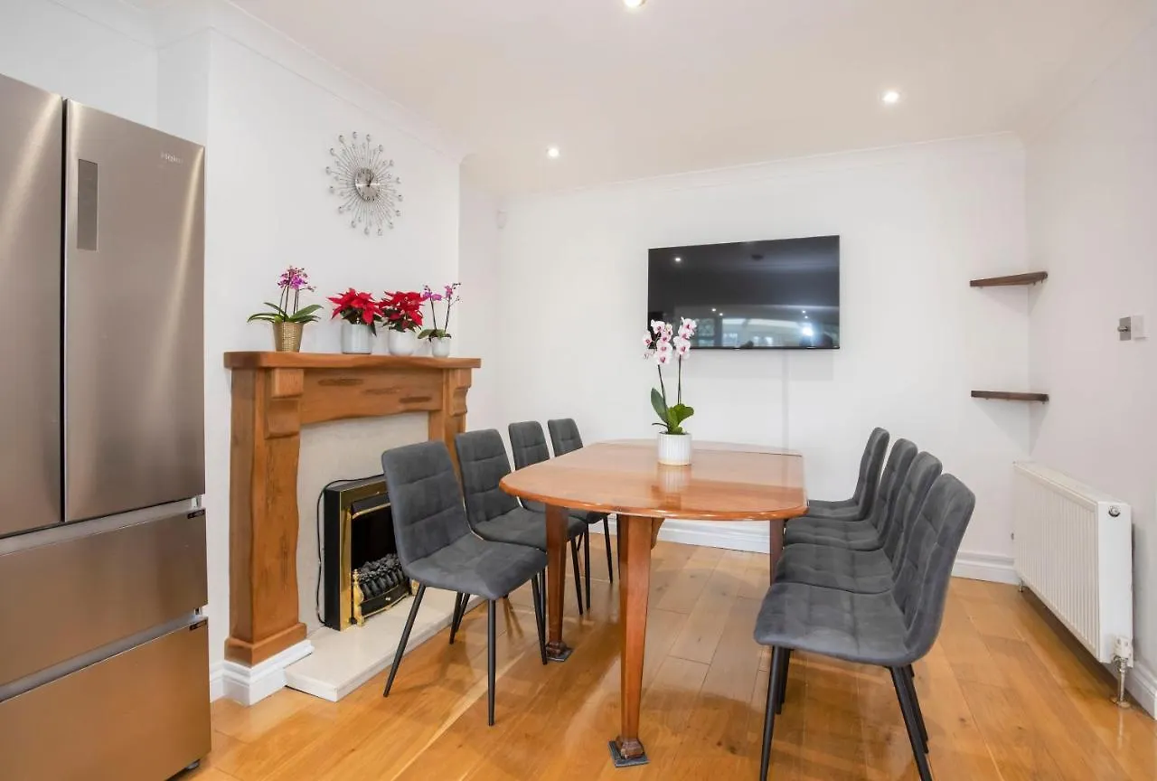 Semesterbostad Five Bedroom Holiday House York Centre - Peace House - 56 Sycamore Terrace